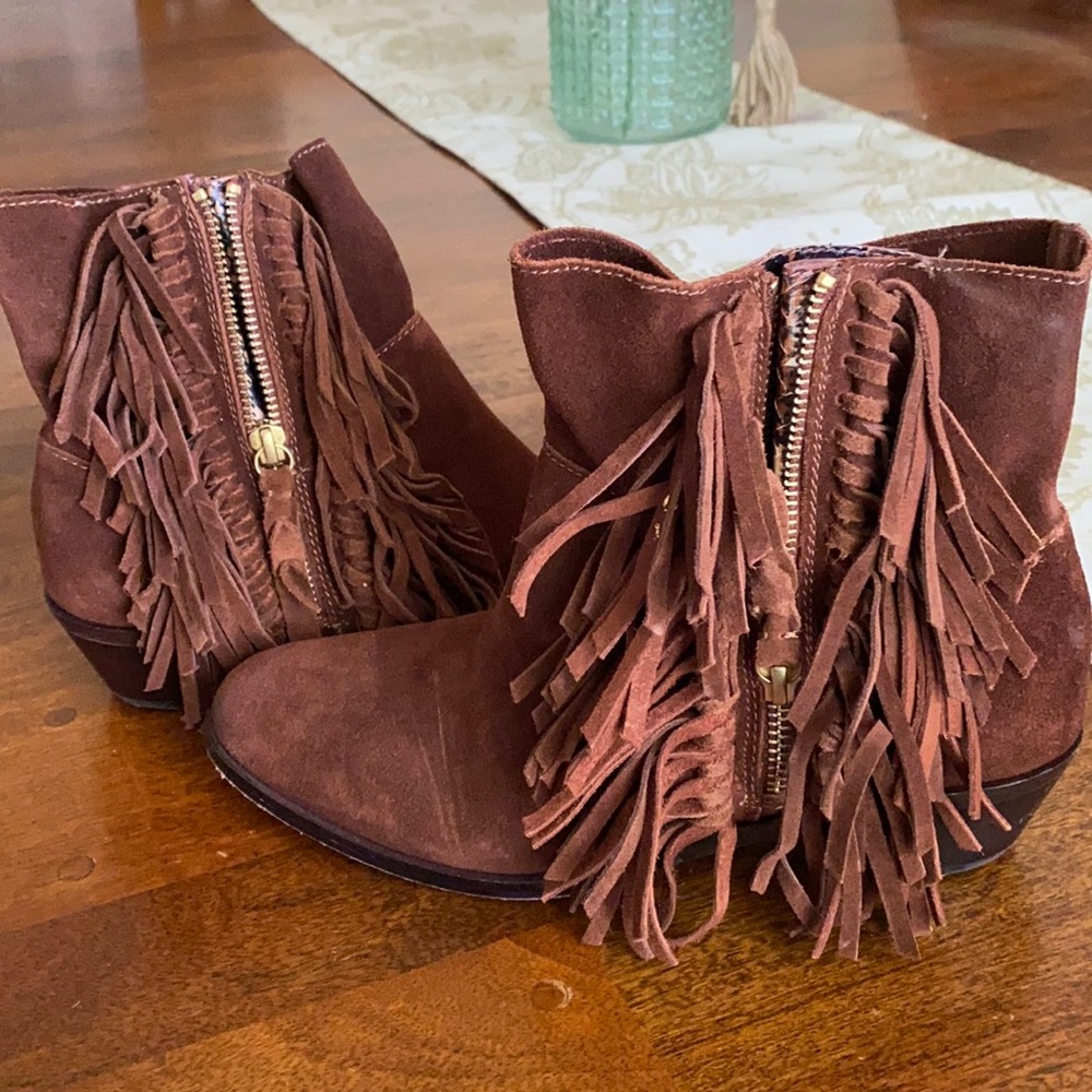 Cynthia Vincent Boots